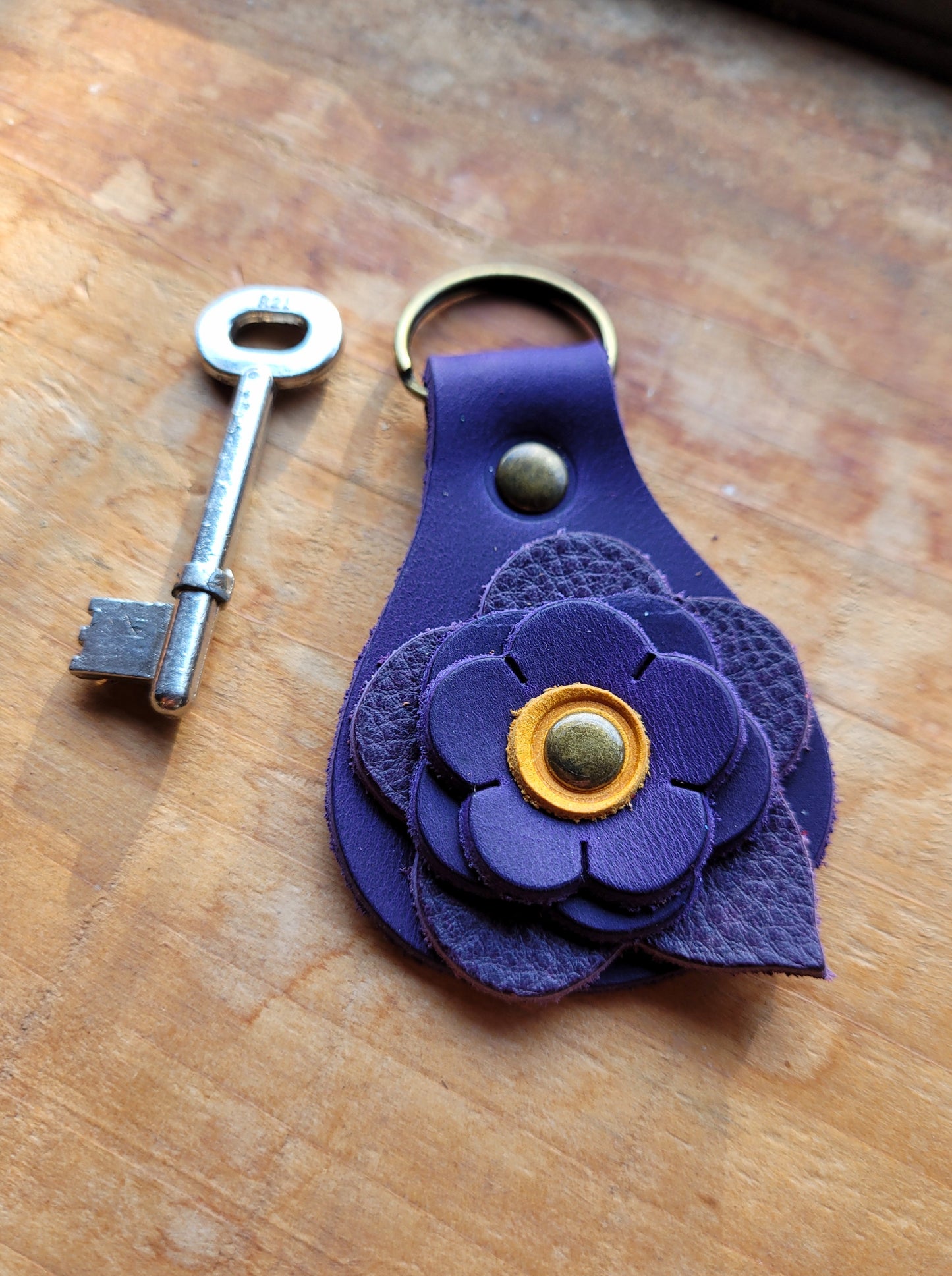 Ragglebloom | Handmade Cottage Fob