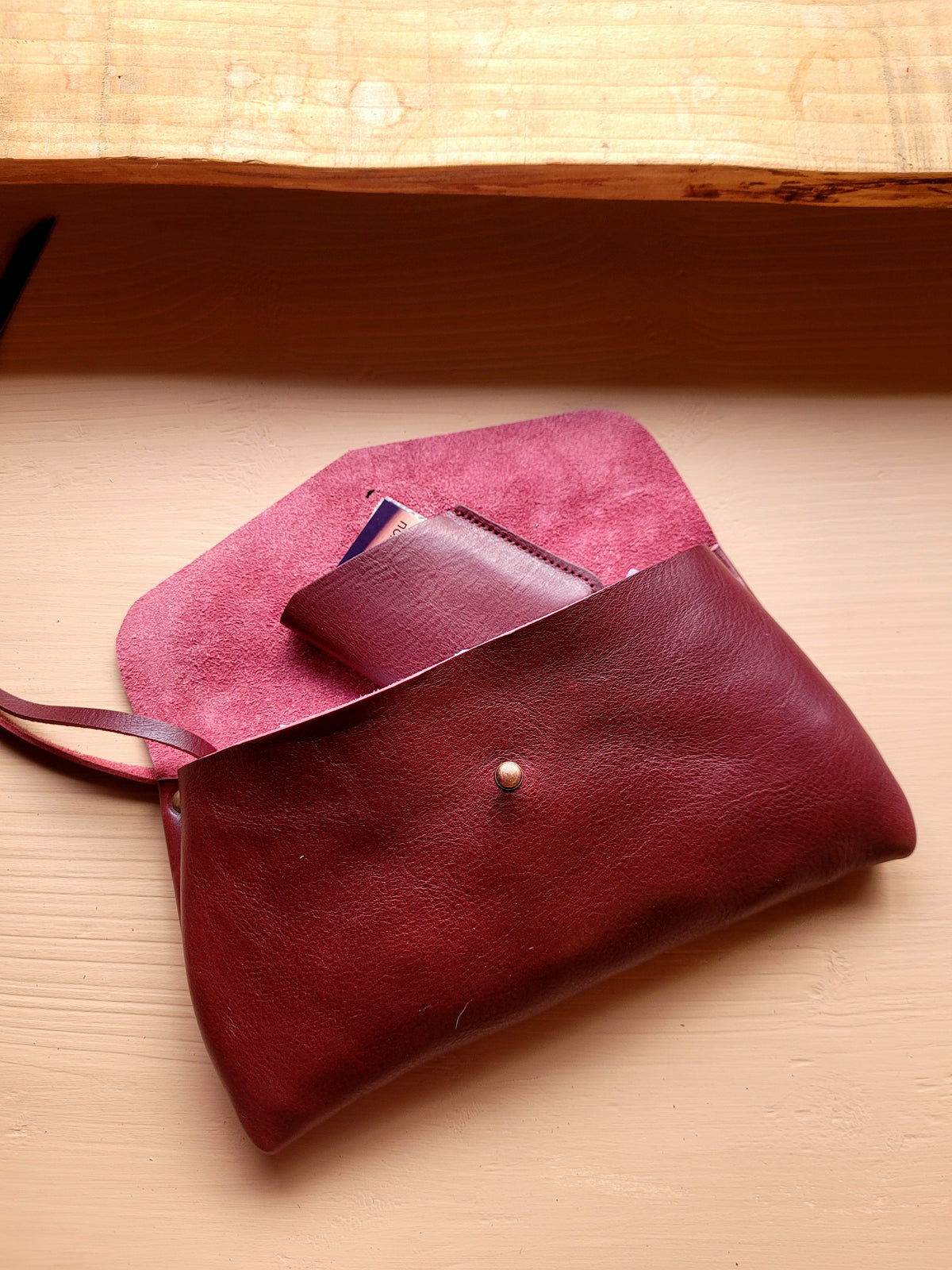 Dorothy Clutch - Carriage Heritage