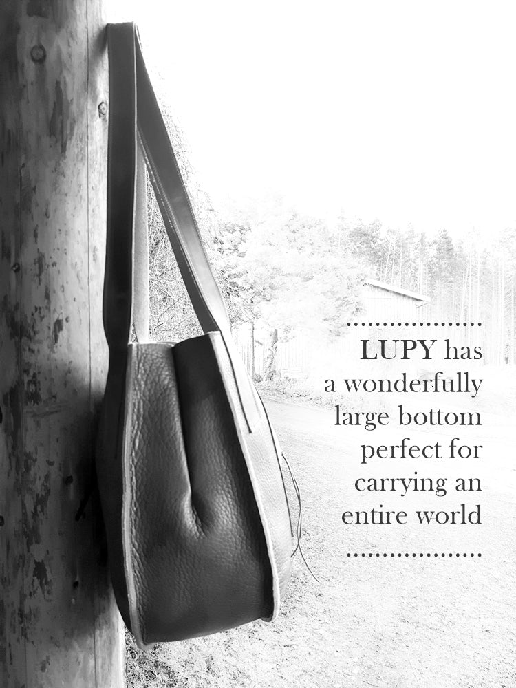 RUMMAGE Bag. No.3505