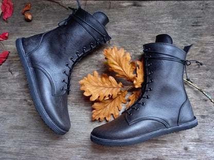 UK 5 - Frond - Charcoal