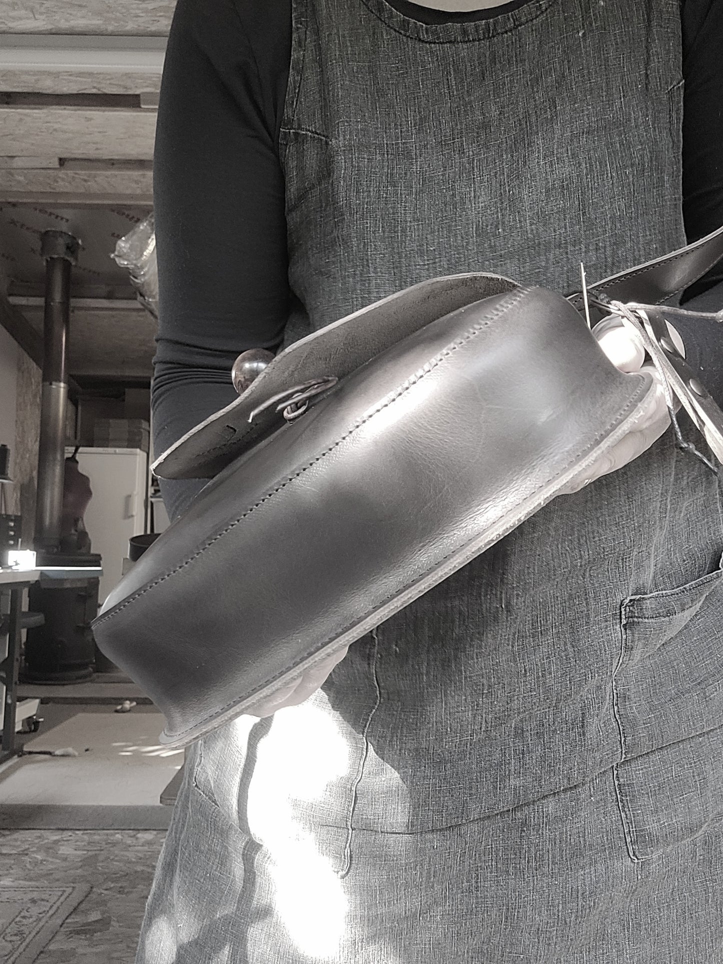 Thimble Bag – Leather Crossbody | Medium Size, Woodland Style - No.5212