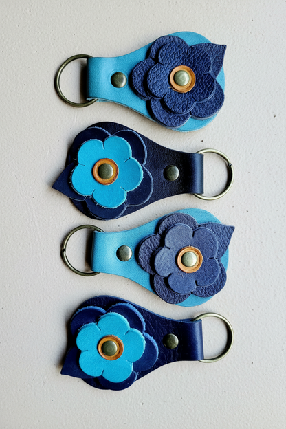 Ragglebloom | Handmade Cottage Fob