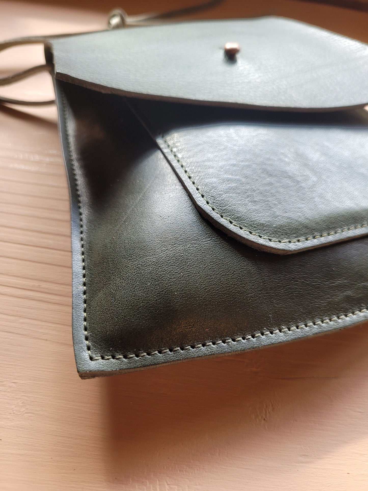 Ysabel | Handmade Woodland Clutch