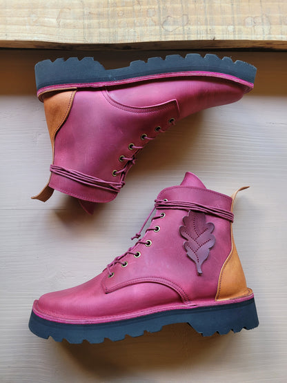 Cobweb Boots - Various Colours