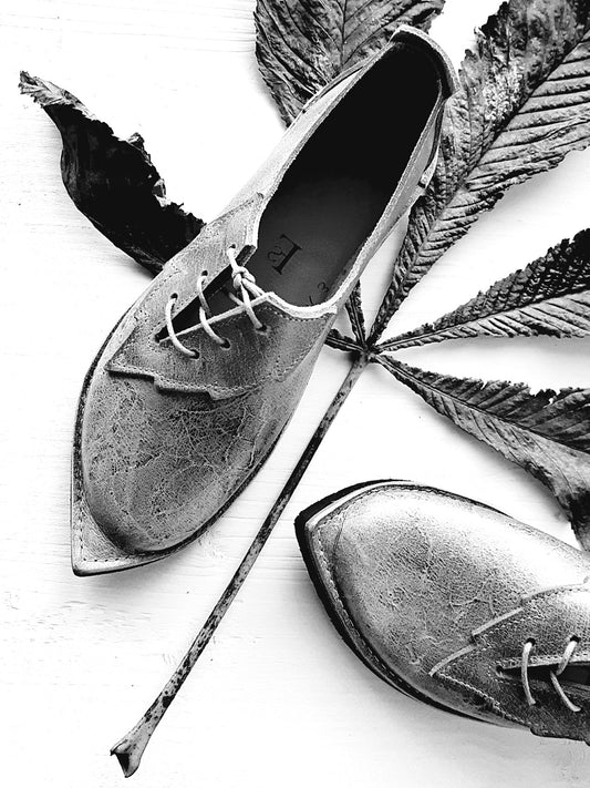 Pyramus Shoes - Various Colours