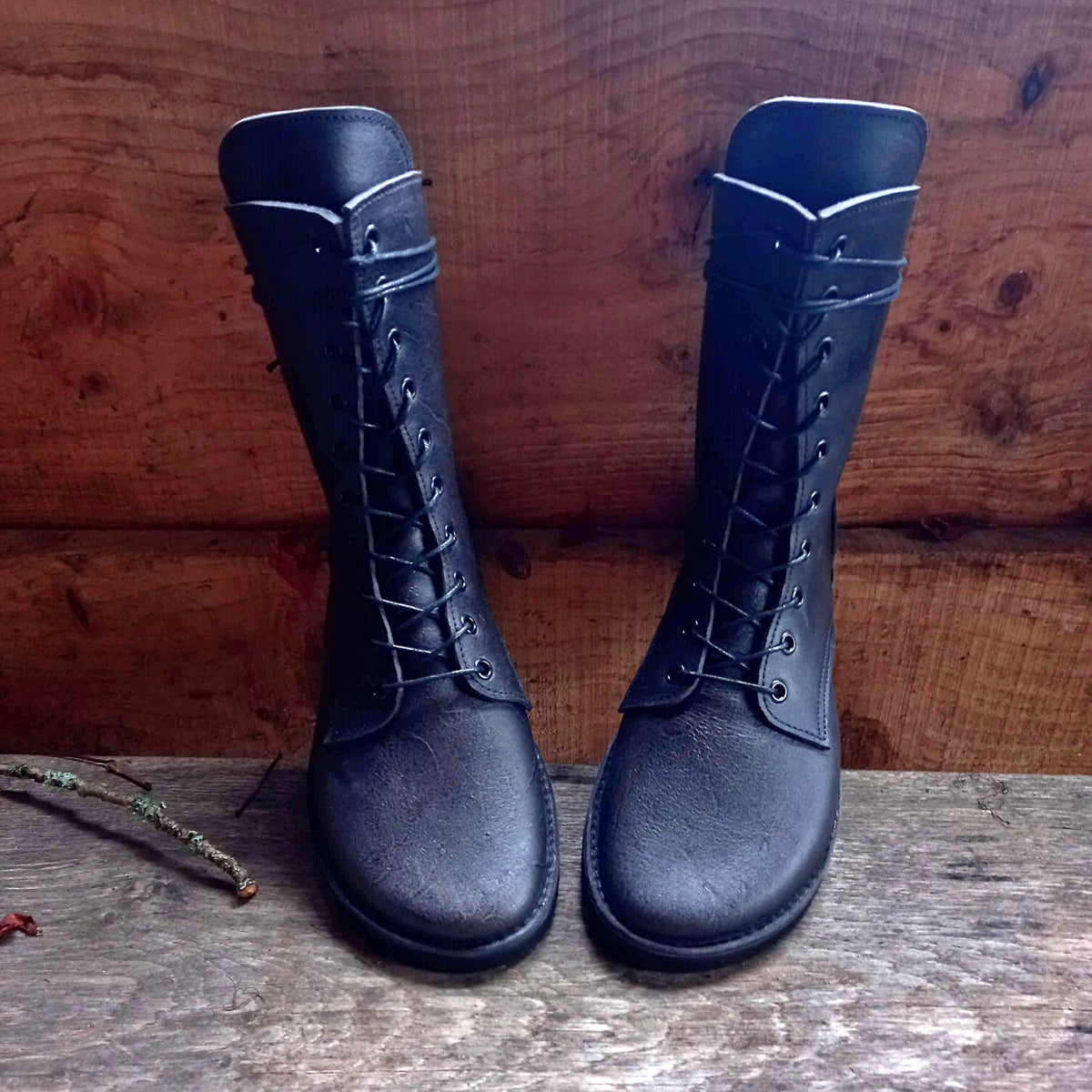 UK 5 - Frond - Charcoal