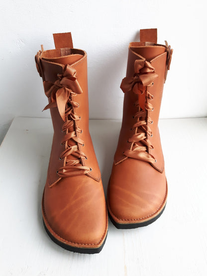 UK 7 - Twig Hoot - Handmade Leather Boots | Mid Height, Woodland Style - No.3631