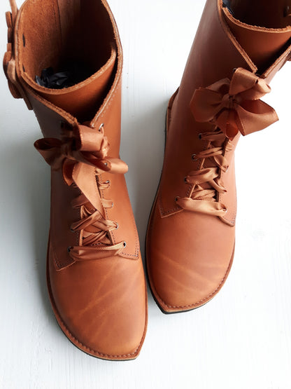 UK 7 - Twig Hoot - Handmade Leather Boots | Mid Height, Woodland Style - No.3631