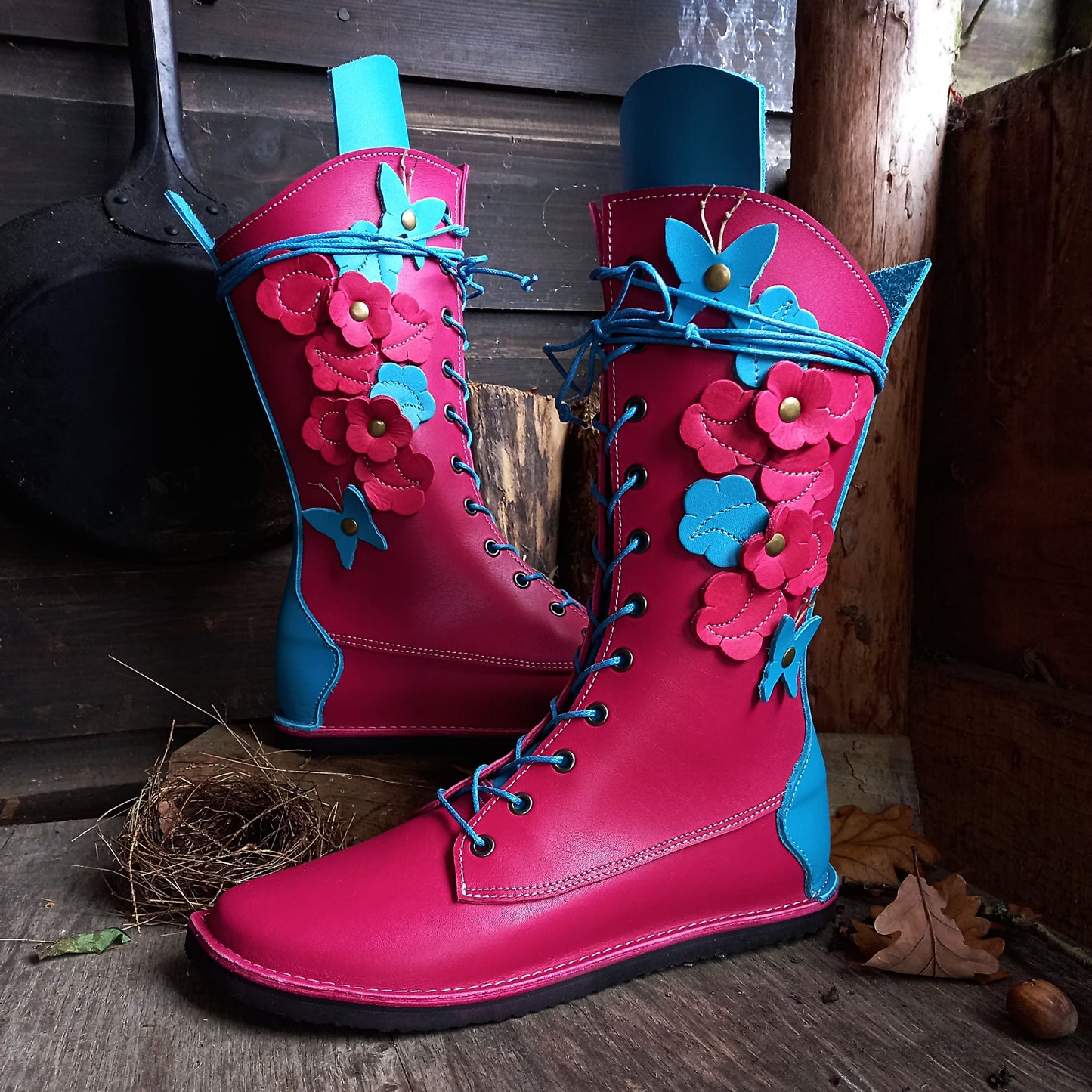 UK 6. FLUTTERBY Boot. No.4672